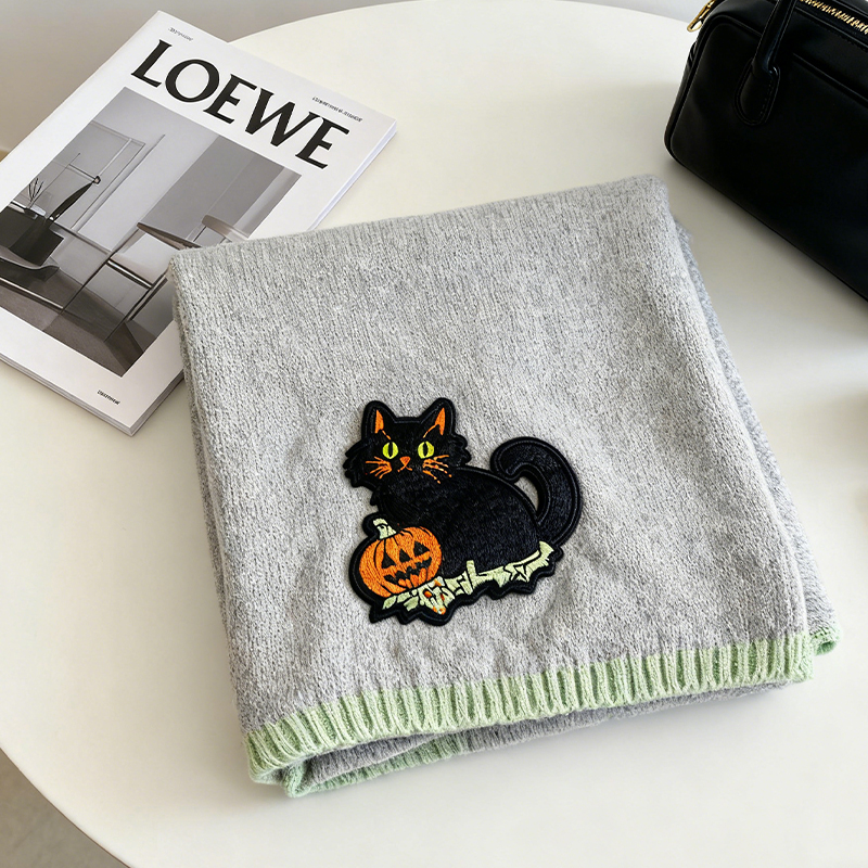 Men Shoes Must Have - 2Pcs Creative Decorative Cat and Pumpkin