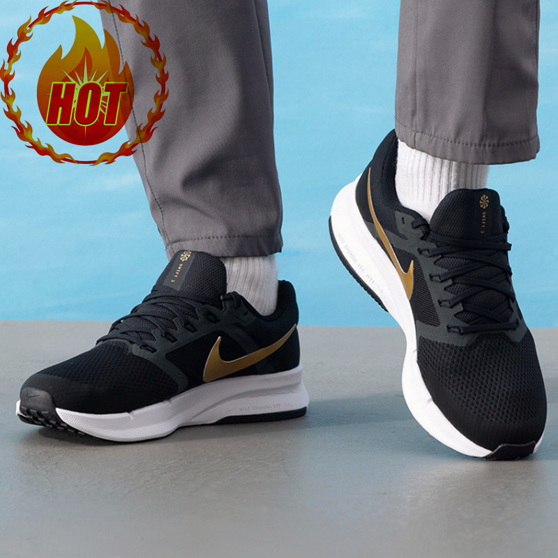 Nike Men’s Run Swift 3 Low-Top - Men Shoes Size Nike recensie en prijs