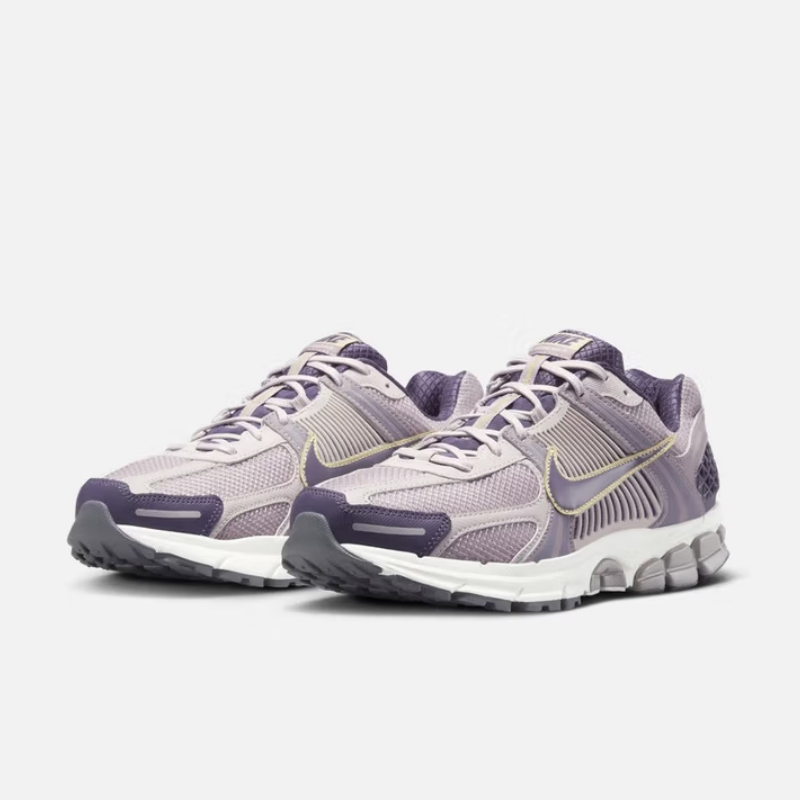 Nike's New Lightweight, Cushio - Men Shoes Must Have recensie en prijs